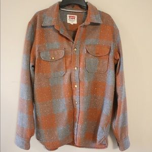 Levi’s mens flannel